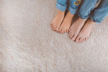 clean carpets with feet